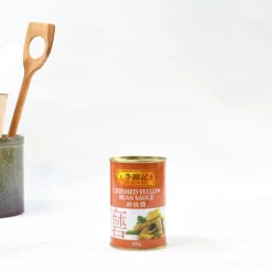 Lee Kum Kee Crushed Yellow Bean Sauce, 470ml