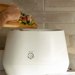 Lomi Food Waste Composter